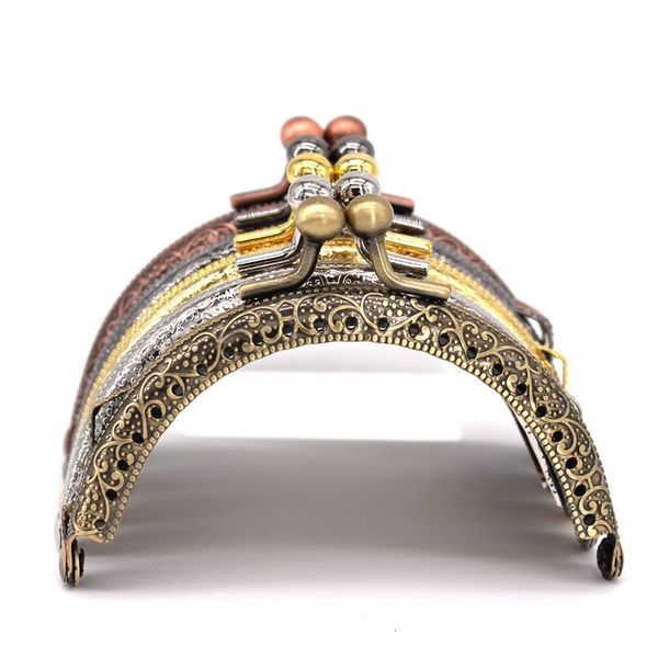 bag parts accessories kissdiy 10 pcs/lot 8.5cm 5 color mix metal purse frame kiss clasp handle for bag sewing craft tailor sewer bag accesso, Black
bag parts accessories kissdiy 10 pcs/lot 8.5cm 5 color mix metal purse frame kiss clasp handle for bag sewing craft tailor sewer bag accesso, Black