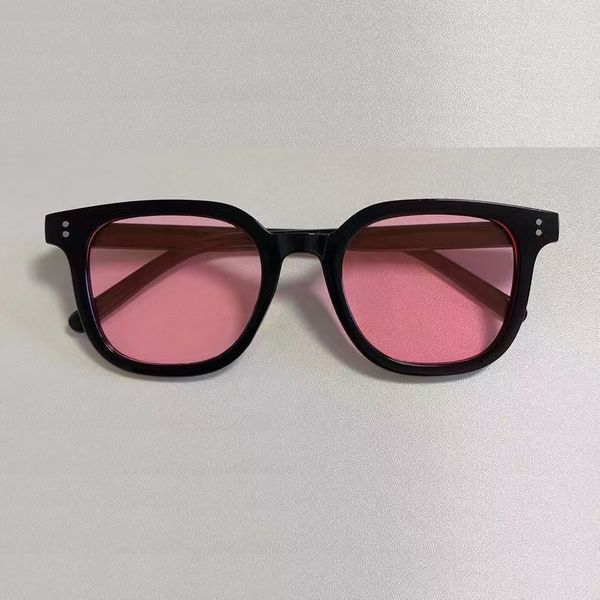 sunglasses flight stark glasses luxury designer for men women new selling world famous fashion show italian, White;black
sunglasses flight stark glasses luxury designer for men women new selling world famous fashion show italian, White;black