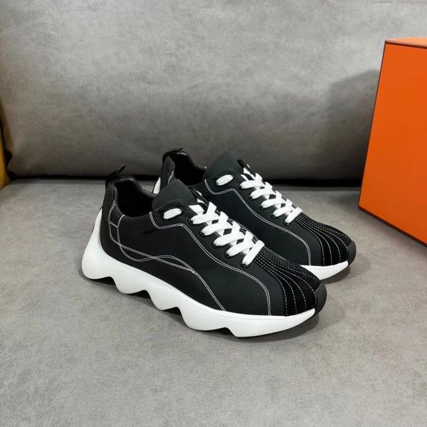 sport-style envol sneaker shoes perfect men's skateboard light sole technical lace up man rubber-nub outsole casual walking eu38-46.bo, Black
sport-style envol sneaker shoes perfect men's skateboard light sole technical lace up man rubber-nub outsole casual walking eu38-46.bo, Black