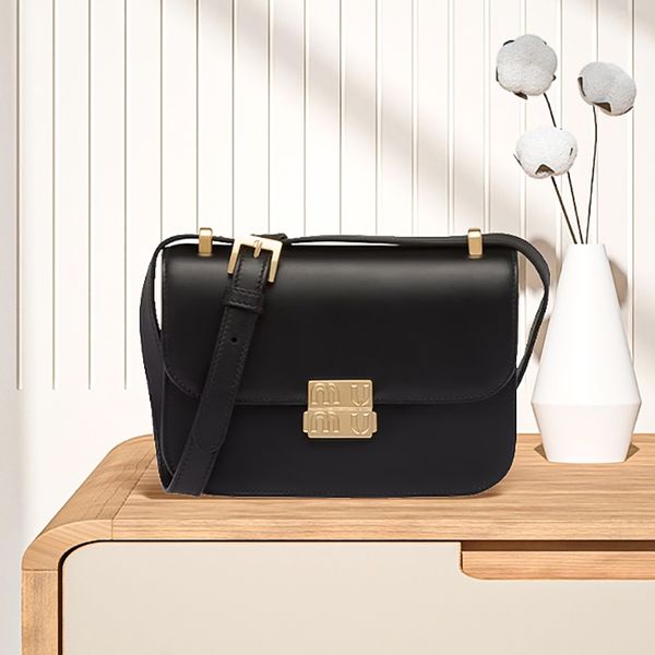fashion miu mini shoulder bag luxury black designer bag men genuine leather purse miui clutch bag flap the tote handbag womens lady wallet s
fashion miu mini shoulder bag luxury black designer bag men genuine leather purse miui clutch bag flap the tote handbag womens lady wallet s
