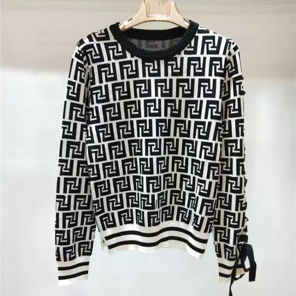 women sweaters high end fashion women's relaxed sweater autumn round neck striped long sleeve women jacquard cardigan knitting coats, White;black
women sweaters high end fashion women's relaxed sweater autumn round neck striped long sleeve women jacquard cardigan knitting coats, White;black