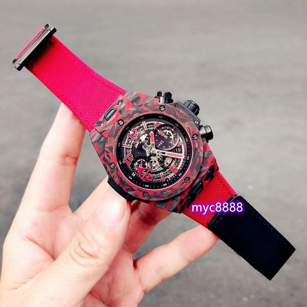 wm carbon fiber watch with4700 1242 movement sapphire crystal mirror one-button quick change strap system waterproof, Slivery;golden
wm carbon fiber watch with4700 1242 movement sapphire crystal mirror one-button quick change strap system waterproof, Slivery;golden