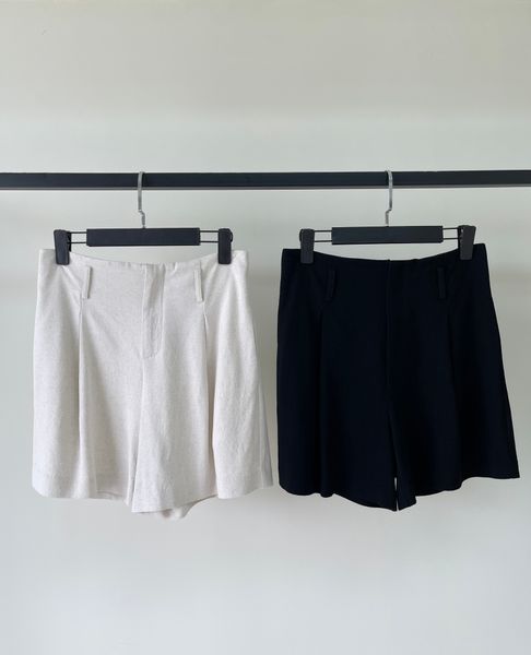 women's shorts european fashion brand linen shorts black and white 2 colors high quality, White;black
women's shorts european fashion brand linen shorts black and white 2 colors high quality, White;black