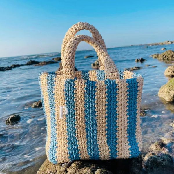 2023 weave straw small tote triangle beach bags womens mens summer handbag designer shoulder bag luxury weekend crossbody lady clutch beach
2023 weave straw small tote triangle beach bags womens mens summer handbag designer shoulder bag luxury weekend crossbody lady clutch beach