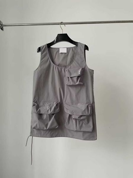 womens dress miu spring and summer outdoor girls technology nylon work dresses luxury loose sleeveless tank round neck designer women clothi, Black;gray
womens dress miu spring and summer outdoor girls technology nylon work dresses luxury loose sleeveless tank round neck designer women clothi, Black;gray