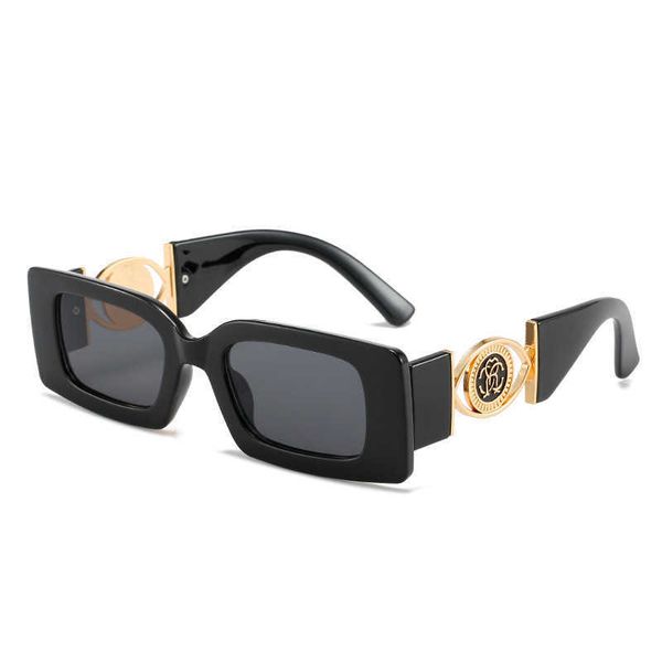 2021 new box floral metal square glasses personalized ins net red sunglasses women, White;black
2021 new box floral metal square glasses personalized ins net red sunglasses women, White;black