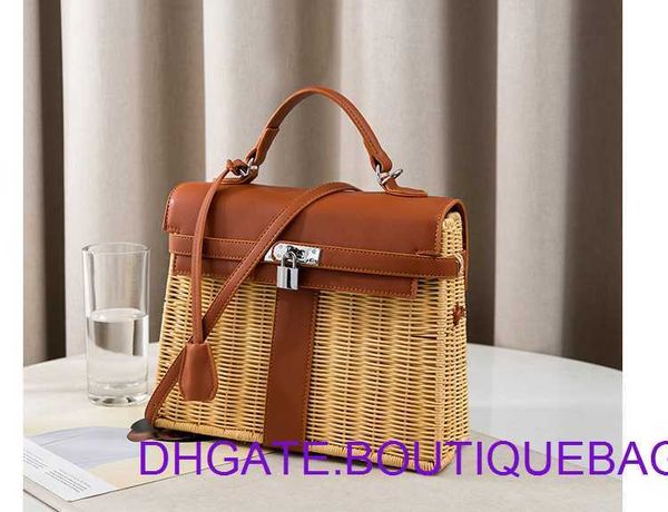 designer hremm kelys's bags for sale women's bag 2023 new bamboo woven classic hand single shoulder messenger have real logo
designer hremm kelys's bags for sale women's bag 2023 new bamboo woven classic hand single shoulder messenger have real logo