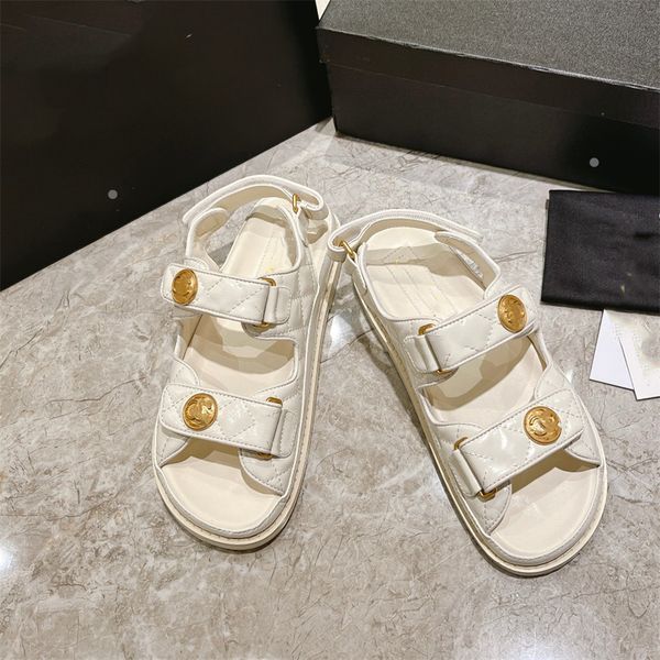 designer women beach shoes cc leather sandals luxury flat classics slippers fashion pool slides shoes summer casual sandal outdoor footwear
designer women beach shoes cc leather sandals luxury flat classics slippers fashion pool slides shoes summer casual sandal outdoor footwear