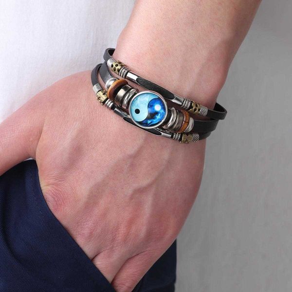 leather bracelet vintage tai chi glass buckle detachable personality stylish adjustable ornament, Golden;silver
leather bracelet vintage tai chi glass buckle detachable personality stylish adjustable ornament, Golden;silver