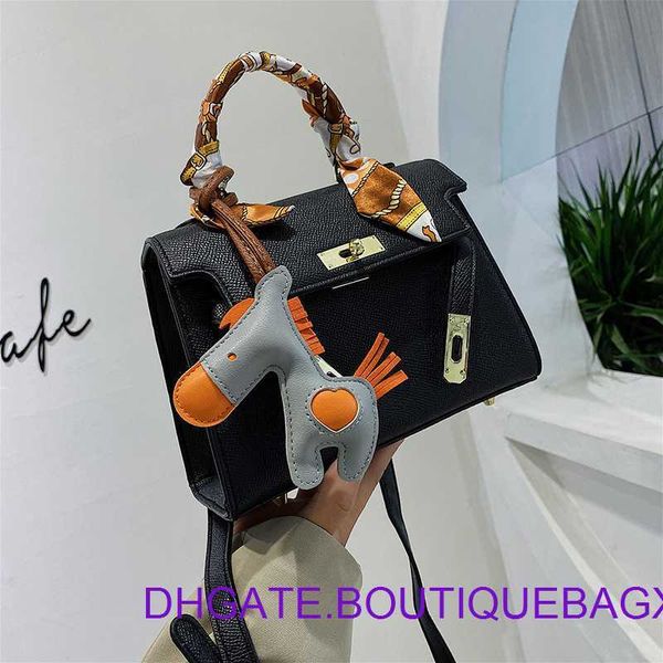 designer hremm kelys's bags for sale 2023 new style small women's fashion simple temperament handheld one shoulder casual crossbod
designer hremm kelys's bags for sale 2023 new style small women's fashion simple temperament handheld one shoulder casual crossbod