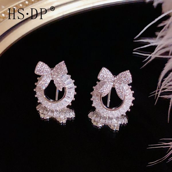 ear stud owl circle pattern design earring fahion women copper plated 14k gold zircon charm earring s925 silver pin 2023 new trendy, Golden
ear stud owl circle pattern design earring fahion women copper plated 14k gold zircon charm earring s925 silver pin 2023 new trendy, Golden