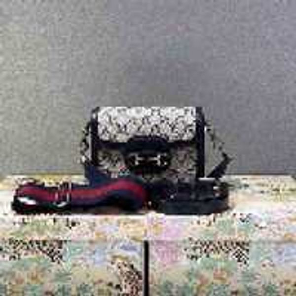 clothing luxury brand handbags bags collection mini blue saddle bag 658574 96iwn 4076 woman embossing handbag leather should b1yu, Black;white
clothing luxury brand handbags bags collection mini blue saddle bag 658574 96iwn 4076 woman embossing handbag leather should b1yu, Black;white