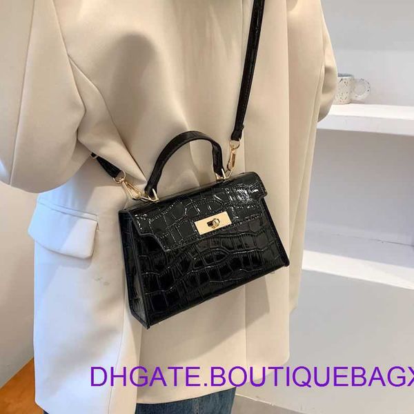 designer hremm kelys's bags for sale feeling small women new trendy and fashionable handheld 2023 summer texture crossbody have real lo
designer hremm kelys's bags for sale feeling small women new trendy and fashionable handheld 2023 summer texture crossbody have real lo