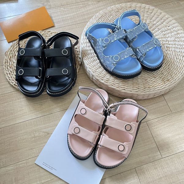 2023 summer women designer paseo comfort flat sandals womens monograms denim leather loafers luxury casual shoes platform sandals buckle str, Black
2023 summer women designer paseo comfort flat sandals womens monograms denim leather loafers luxury casual shoes platform sandals buckle str, Black