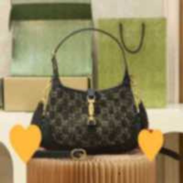 clothing luxury brand bags series small underarm bag 678843 un3ag 1294 woman handbag leather shoulder op 54mx, Black;white
clothing luxury brand bags series small underarm bag 678843 un3ag 1294 woman handbag leather shoulder op 54mx, Black;white