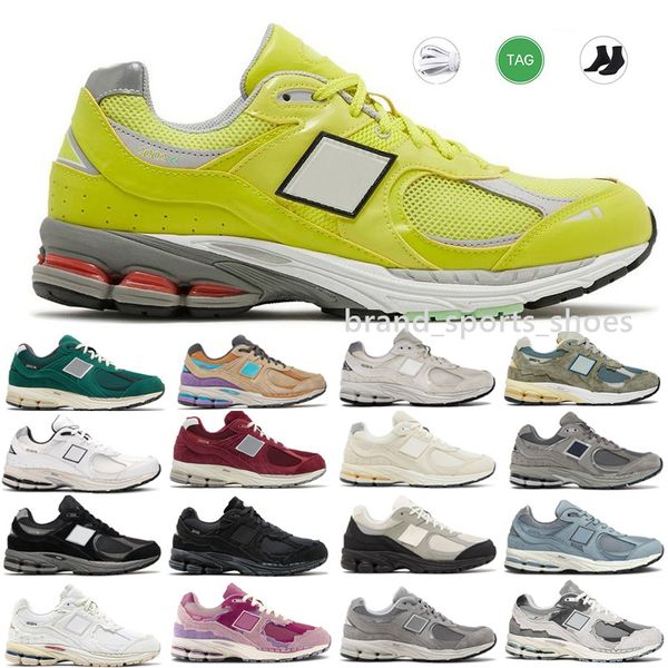 2002r casual shoes protection pack rain on cloud phantom designer athletic sneakers light grey bone light aluminum og 2002 r salehe bembury
2002r casual shoes protection pack rain on cloud phantom designer athletic sneakers light grey bone light aluminum og 2002 r salehe bembury