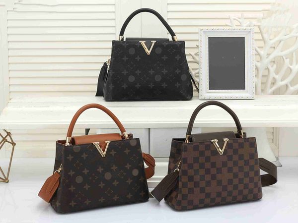 cc l handbag designer bags capucines bb leather tote architettura plaster stone classical style black white clutch crossbody women handbags
cc l handbag designer bags capucines bb leather tote architettura plaster stone classical style black white clutch crossbody women handbags