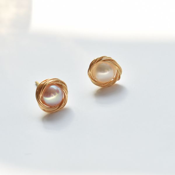 european and american retro pearl pendant earring for women new fashion jewelry luxury girl earring accessories, Golden;silver
european and american retro pearl pendant earring for women new fashion jewelry luxury girl earring accessories, Golden;silver