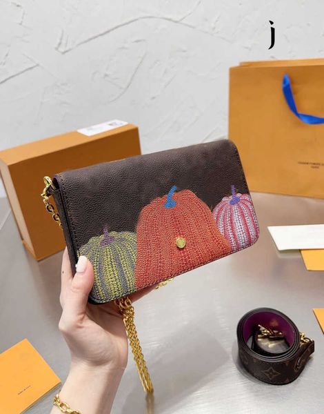 evening bags 2023 same type at the counter tote bag pochette felicie chain bag classic 3pcs in set shoulder clutch handbag leather crossbody 
evening bags 2023 same type at the counter tote bag pochette felicie chain bag classic 3pcs in set shoulder clutch handbag leather crossbody