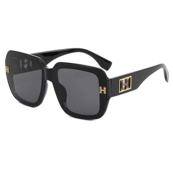 box embedded metal fashionable large frame pattern glasses internet celebrity street p sunglasses female, White;black
box embedded metal fashionable large frame pattern glasses internet celebrity street p sunglasses female, White;black