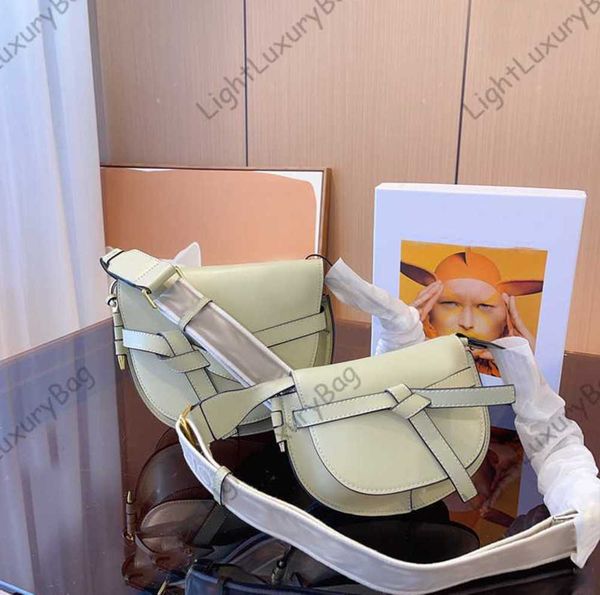 2023 genuine leather women luxury designer crossbody bag womens handbags wallet bag shoulder bags shopping pruse with dust bag 230505
2023 genuine leather women luxury designer crossbody bag womens handbags wallet bag shoulder bags shopping pruse with dust bag 230505