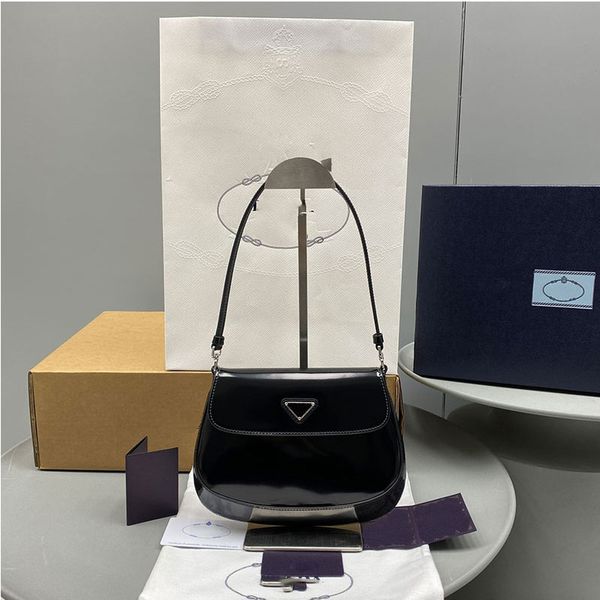 luxury bag tote bag middle armpit bag leather designer triangle logo classic clamshell bag mini shoulder bag fashion all-match women's
luxury bag tote bag middle armpit bag leather designer triangle logo classic clamshell bag mini shoulder bag fashion all-match women's