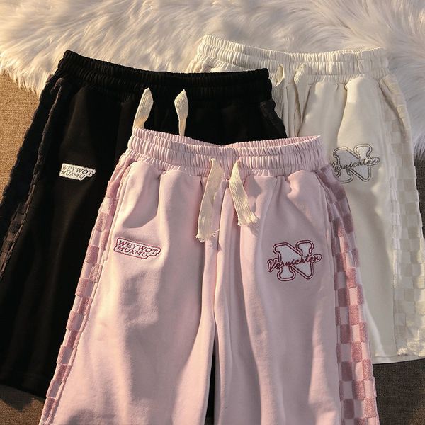 womens shorts pink checkerboard letter flocking embroidered y2k sports shorts for women summer loose versatile straight 230508, White;black
womens shorts pink checkerboard letter flocking embroidered y2k sports shorts for women summer loose versatile straight 230508, White;black