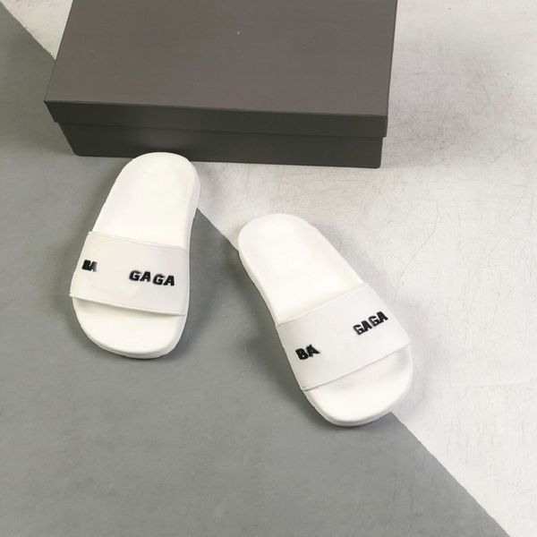 non-slip slippers sandals famous designer women men flat summer light slippers beach shoes designer slippers mens womens, Black
non-slip slippers sandals famous designer women men flat summer light slippers beach shoes designer slippers mens womens, Black