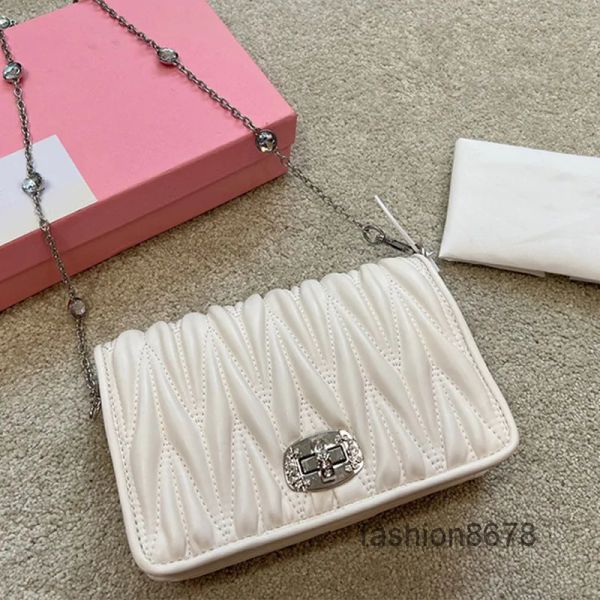2023 new fashion evening bags shoulder bags designer rhinestone chain hobo pleated women crobody axillary bag flap baguette sheepskin leathe
2023 new fashion evening bags shoulder bags designer rhinestone chain hobo pleated women crobody axillary bag flap baguette sheepskin leathe