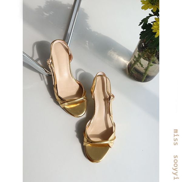 sandals sandals arrival womens advanced high heels consumer buckle shoulder straps square high heels casual flat ⤠1cm womens sandals 230509, Black
sandals sandals arrival womens advanced high heels consumer buckle shoulder straps square high heels casual flat ⤠1cm womens sandals 230509, Black