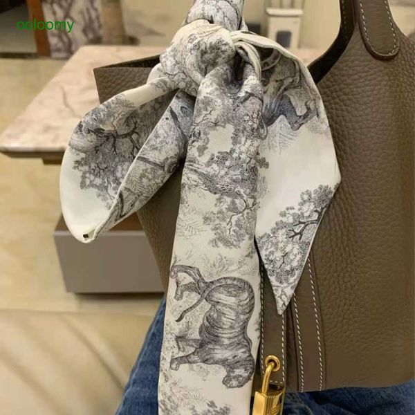 hemres designer cravat online celebrity live streaming with long decorative vegetable baskets handles binding bags wrapping scarves and ribb, Black;purple
hemres designer cravat online celebrity live streaming with long decorative vegetable baskets handles binding bags wrapping scarves and ribb, Black;purple