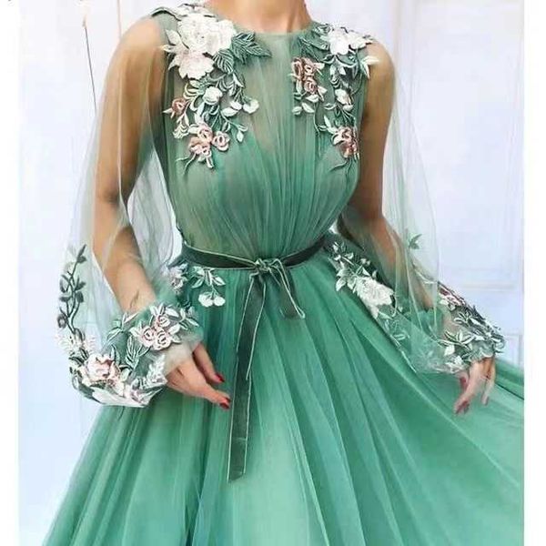 senior designerfresh and beautiful light gauze performance host evening dress film studio shooting long dress 3d embroidery bridesmaid dress, White;black
senior designerfresh and beautiful light gauze performance host evening dress film studio shooting long dress 3d embroidery bridesmaid dress, White;black