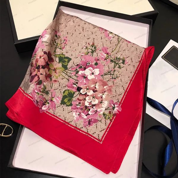 Hijab Scarf Echarpe Designer Letters Print Floral Silk Scarf Headband for Women Fashion Long Handle Bag Scarves Shoulder Tote Lage
Hijab Scarf Echarpe Designer Letters Print Floral Silk Scarf Headband for Women Fashion Long Handle Bag Scarves Shoulder Tote Lage