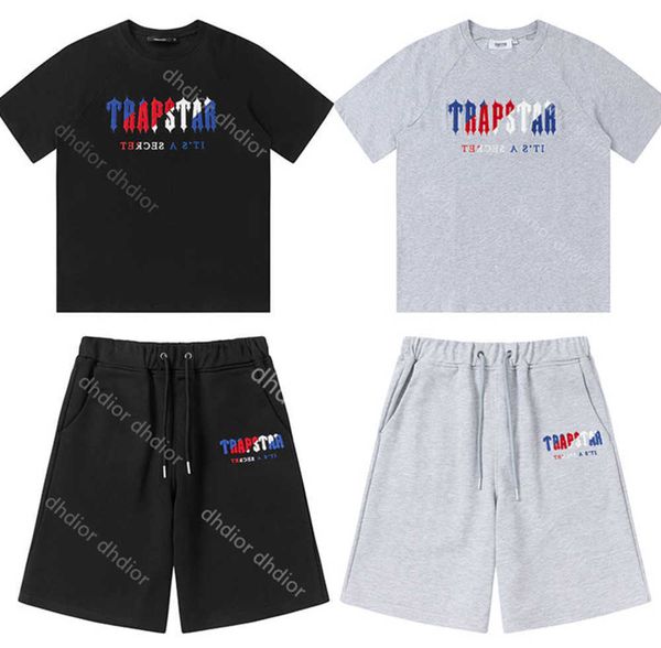 trapstar t shirt shorts chenille towels six colors embroidered tracksuits fabrics short suits summer clothing for men and women405, Gray
trapstar t shirt shorts chenille towels six colors embroidered tracksuits fabrics short suits summer clothing for men and women405, Gray