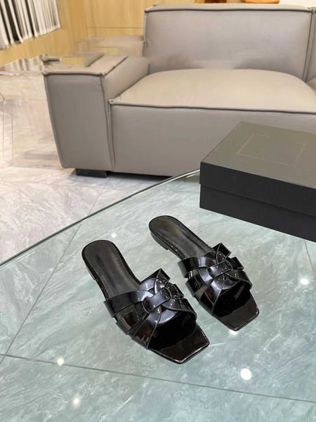 designers women slipper sandals flat slides flip flops summer genuine triangle leather outdoor loafers bath shoes beachwear slippers, Black
designers women slipper sandals flat slides flip flops summer genuine triangle leather outdoor loafers bath shoes beachwear slippers, Black
