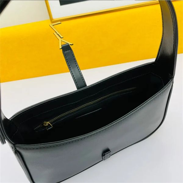 quality armpit bagsle5 a7 multi-color fashion bags classic leather designer bag handbags for ladies shoulder bags
quality armpit bagsle5 a7 multi-color fashion bags classic leather designer bag handbags for ladies shoulder bags