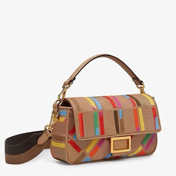 multicolor baguette bag canvas handbag women crossbody bags embroidery letter magnetic hasp cross body purse gold hardware detchable handle
multicolor baguette bag canvas handbag women crossbody bags embroidery letter magnetic hasp cross body purse gold hardware detchable handle