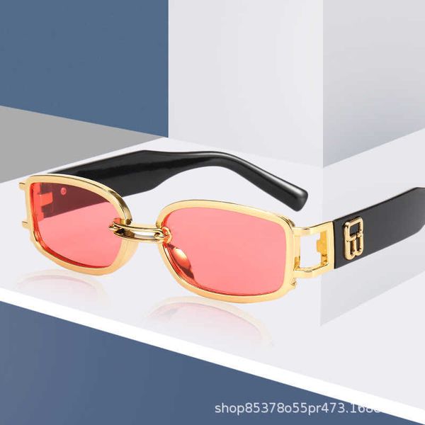 2021 new anti-ultraviolet sunglasses products korean version of online red glasses, White;black
2021 new anti-ultraviolet sunglasses products korean version of online red glasses, White;black