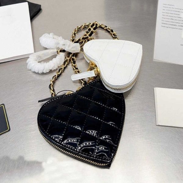 fashion mini shoulder bag women crossbody designer bags heart luxury leather handbag chain messengerbag
fashion mini shoulder bag women crossbody designer bags heart luxury leather handbag chain messengerbag