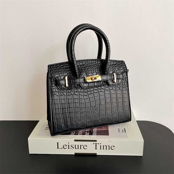 designer bag tote bag handbags crossbody bag high-end crocodile pattern bag women's new trendy and fashionable portable versatile cross
designer bag tote bag handbags crossbody bag high-end crocodile pattern bag women's new trendy and fashionable portable versatile cross