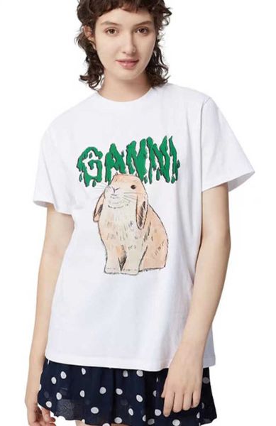 23ss ganni designer fashion t shirt summer cotton tee new letter printing short sleeve tees white round neck loose versatile beach tees pol
23ss ganni designer fashion t shirt summer cotton tee new letter printing short sleeve tees white round neck loose versatile beach tees pol