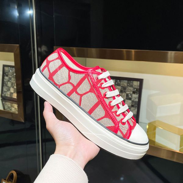 fashion designer shoes real luxury leather handmade multicolor gradient technical sneakers women famous shoe casual shoes trainers 1978 w291, Black
fashion designer shoes real luxury leather handmade multicolor gradient technical sneakers women famous shoe casual shoes trainers 1978 w291, Black