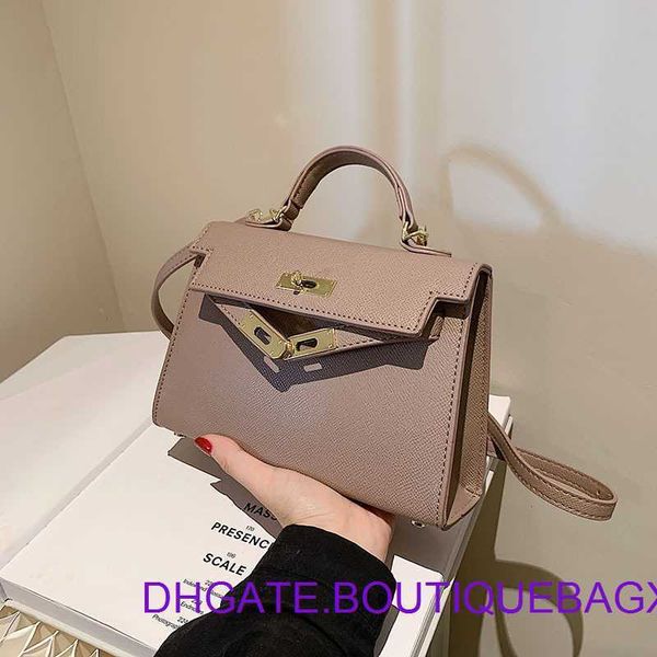 designer hremm kelys's evening bags for outlet women's new high texture versatile crossbody fashion simple handheld shoulder have
designer hremm kelys's evening bags for outlet women's new high texture versatile crossbody fashion simple handheld shoulder have