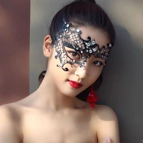 masquerade mask set lace costume mask for couples women men venetian halloween mardi gras cosplay cocktail party
masquerade mask set lace costume mask for couples women men venetian halloween mardi gras cosplay cocktail party