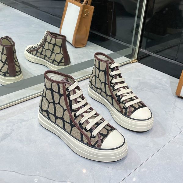 fashion designer shoes real luxury leather handmade multicolor gradient technical sneakers women famous shoe casual shoes trainers 1978 w291, Black
fashion designer shoes real luxury leather handmade multicolor gradient technical sneakers women famous shoe casual shoes trainers 1978 w291, Black
