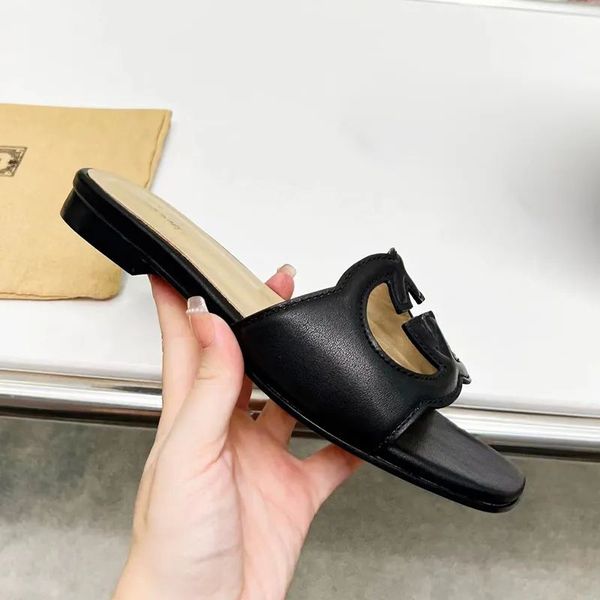 2023 summer new slippers presold flat sandals fashion outside wear net celebrity ins explosive style beach d home slippers female tide 542, Black
2023 summer new slippers presold flat sandals fashion outside wear net celebrity ins explosive style beach d home slippers female tide 542, Black