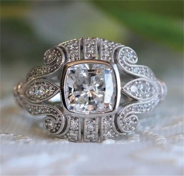 personality halo ring inlaid square shape shiny zircon vintage style promise finger ring anniversary wedding ring, Golden;silver
personality halo ring inlaid square shape shiny zircon vintage style promise finger ring anniversary wedding ring, Golden;silver