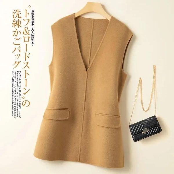 vests fashion vneck woolen vest women's pullover 2022 new autumn winter waistcoat jacket casual sleeveless woolen coat female, Black;white 
vests fashion vneck woolen vest women's pullover 2022 new autumn winter waistcoat jacket casual sleeveless woolen coat female, Black;white