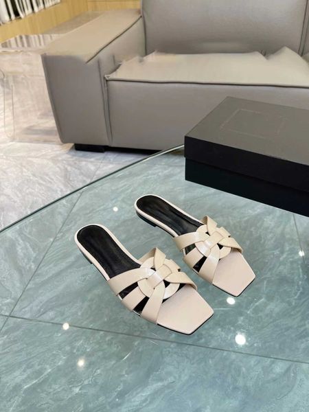 2023 7a woman embroidered fabric slides slippers multicolor embroidery mules womens home flip flops casual sandals summer leather flat slide, Black
2023 7a woman embroidered fabric slides slippers multicolor embroidery mules womens home flip flops casual sandals summer leather flat slide, Black
