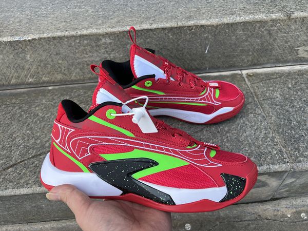 luka 2 red men basketball shoes 2023 white black green red jumpmen mens women sports shoe with box size us4-us12
luka 2 red men basketball shoes 2023 white black green red jumpmen mens women sports shoe with box size us4-us12